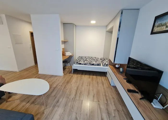 Calvin - Sklenarska 1 Διαμέρισμα Prievidza